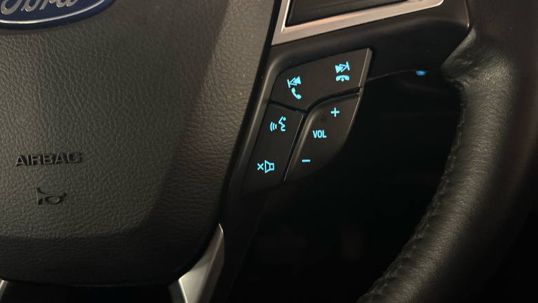 Ford S-MAX 2.5 FHEV 190 Titanium 5dr CVT Hybrid Estate